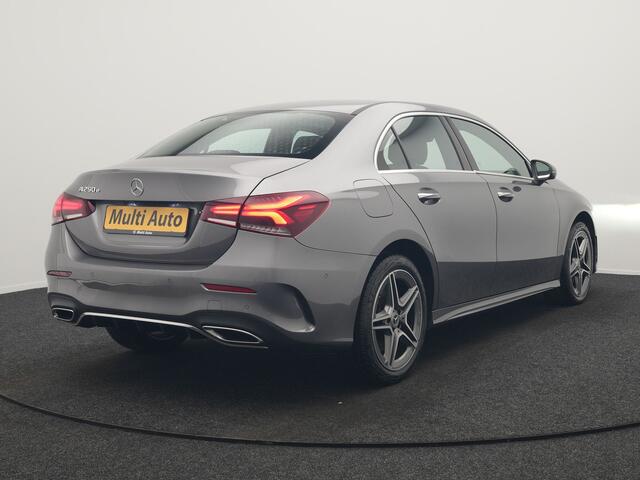 Mercedes-Benz A-KLASSE 250 e AMG Line PHEV 218pk Dealer O.H. | Adaptive Cruise | Multi Beam LED | Camera | Sfeerverlichting | Lederen Sportstoelen Verwarmd | Widescreen Navi | Apple Carplay | Keyless | Blis | Navigatie | DAB | Plug In Hybrid |