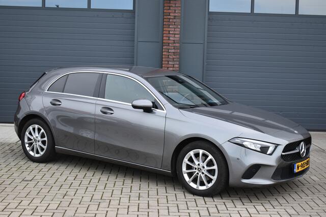 Mercedes-Benz A-KLASSE 180 d Premium Plus
