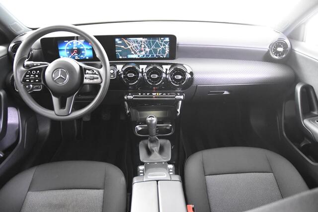 Mercedes-Benz A-KLASSE 160 *1ste Eigenaar*Navigatie*Parkassist*Carplay*