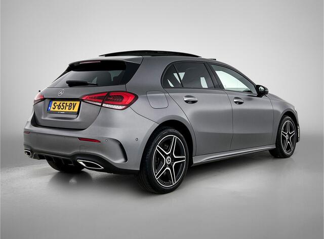 Mercedes-Benz A-KLASSE 250 e AMG Plug-In Hybride | Panoramdak | 360° camera | Nightpakket | Multibeam | Inclusief 24 maanden MB Certified garantie voor Europa.