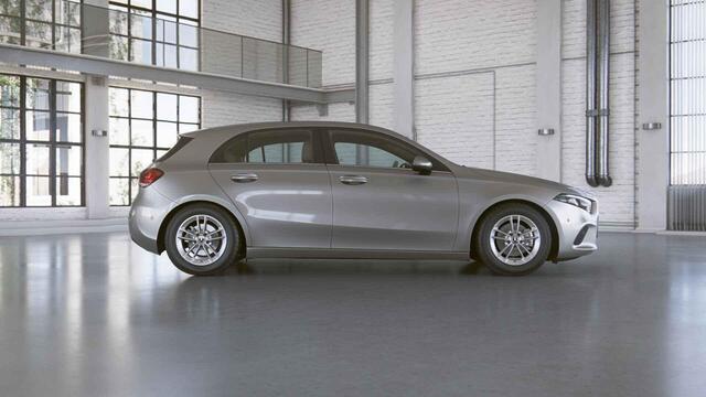 Mercedes-Benz A-KLASSE 160 Advantage | Style pakket | LED koplampen | Widescreen |
