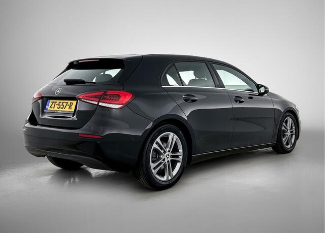 Mercedes-Benz A-KLASSE 160 Advantage | Parkeersensoren | Achteruitrijcamera Inclusief 12 Maanden Garantie.