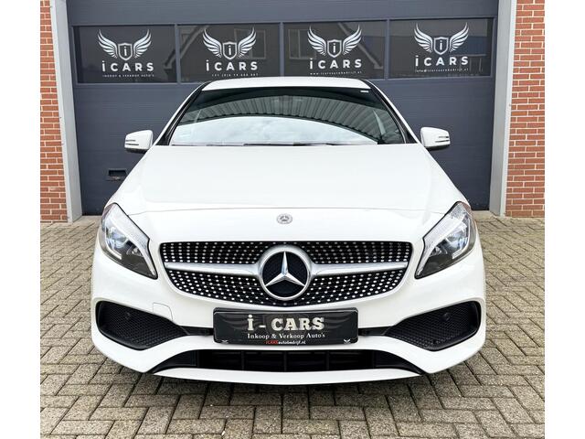 Mercedes-Benz A-KLASSE 180 AMG Night Edition Alacantra Dealer onderhouden