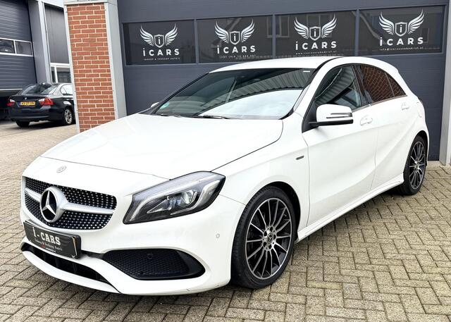 Mercedes-Benz A-KLASSE 180 AMG Night Edition Alacantra Dealer onderhouden