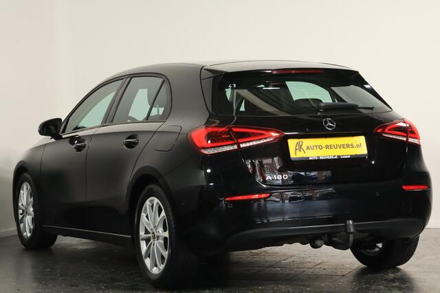 Mercedes-Benz A-KLASSE 180 / Navi / Cruisecontrol / Trekhaak