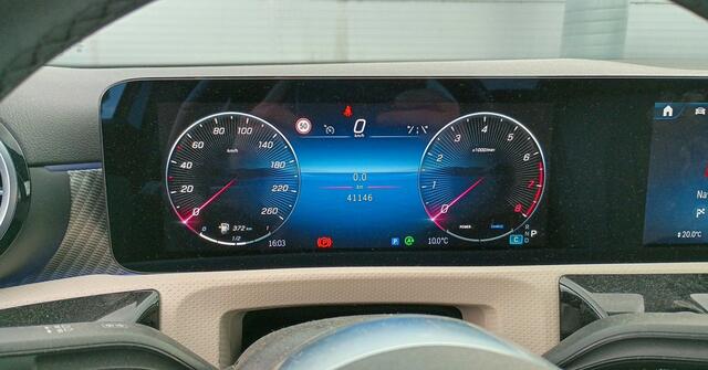 Mercedes-Benz A-KLASSE 180 Luxury Line 1e-Eig. Keurig-Onderh., BOVAG-Garantie. NL-Auto.