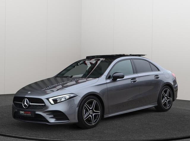 Mercedes-Benz A-KLASSE 200 Bns Sol. AMG Pano/Camera/LED/Navi