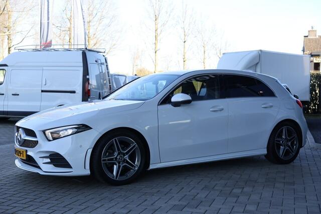 Mercedes-Benz A-KLASSE 200 Business Solution AMG Wide screen Trekhaak Camera Carplay