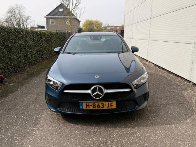 Mercedes-Benz A-KLASSE 180 Business Sol.
