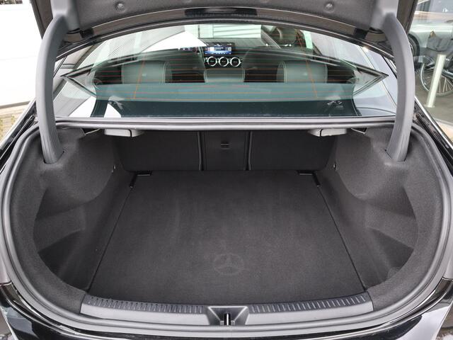Mercedes-Benz A-KLASSE 180 Business Line