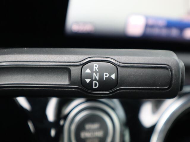 Mercedes-Benz A-KLASSE 180 Business Line