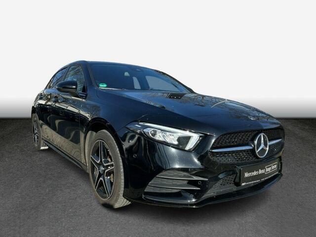 Mercedes-Benz A-KLASSE 250 e Business Solution AMG Limited Camera Trekhaak Wegklapbaar Navi Led Apple Carplay MBUX