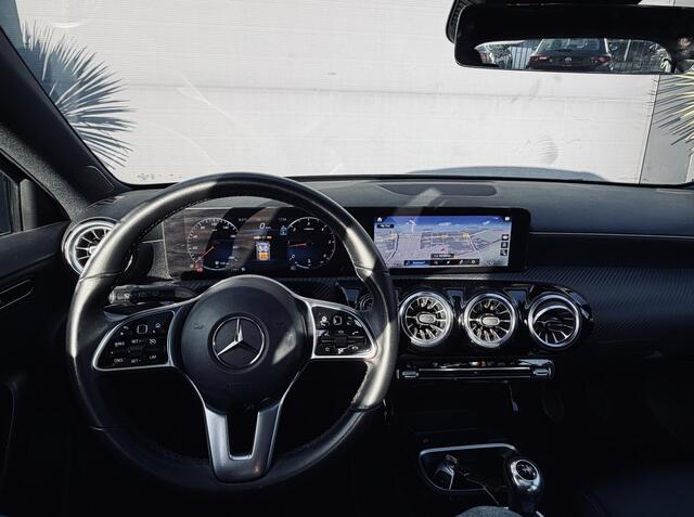 Mercedes-Benz A-KLASSE 180 d Advantage