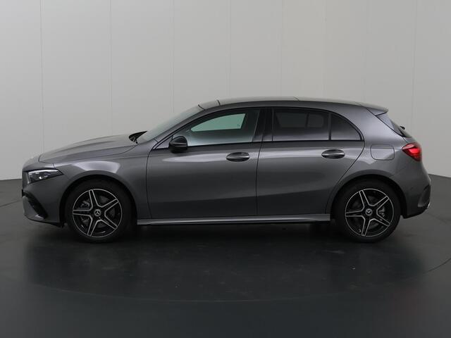 Mercedes-Benz A-KLASSE 250 e Star Edition AMG Line | Panoramadak | Multibeam LED | Achteruitrijcamera | Stoelverwarming | Sfeerverlichting |