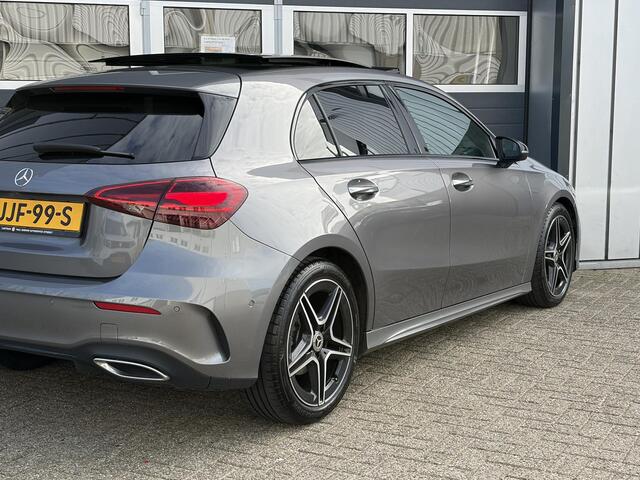 Mercedes-Benz A-KLASSE 180 Star Edition | Keyless | Pano | Sfeer | Camera | Stoel verwarming |
