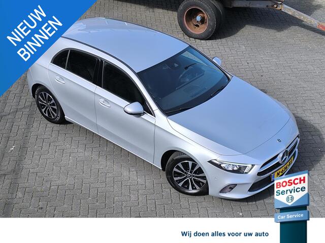 Mercedes-Benz A-KLASSE 180 Business Solution AMG All season banden, grote navi, virtual cockpit, carplay, camera, DAB+, stoelverwarming