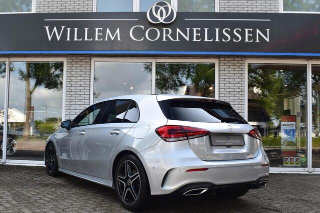 Mercedes-Benz A-KLASSE 180 AMG Pakket Sfeer Stoelverwarming Navi