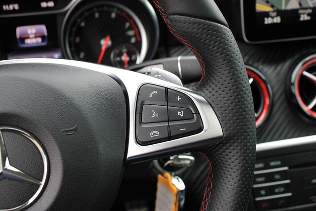 Mercedes-Benz A-KLASSE 250 Sport 4M Pano | HarmanKardon | Memory | LED | Camera | Groot Navi | Spiegelpakket | Sfeerverlichting | Zeer Compleet!