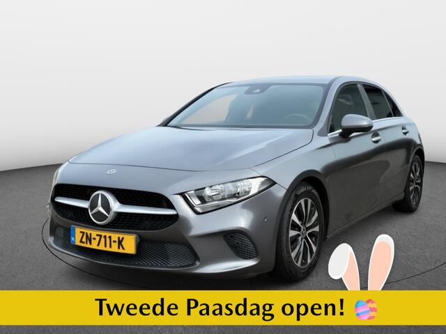 Mercedes-Benz A-KLASSE 160 Business Solution | Carplay | Privacy glass | Sport interieu