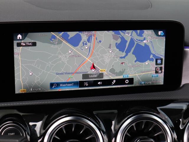 Mercedes-Benz A-KLASSE 250 e AMG Line