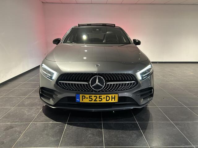 Mercedes-Benz A-KLASSE 200 Business Solution AMG | Panoramadak | Navigatie | Stoelverwarming |