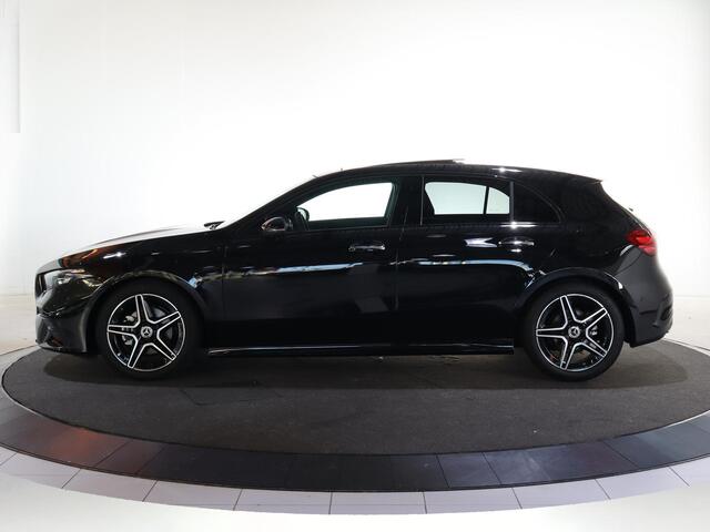 Mercedes-Benz A-KLASSE 180 Business Solution AMG | Panoramaschuifdak | Stoelverwarming | Achteruitrijcamera | MULTIBEAM LED |
