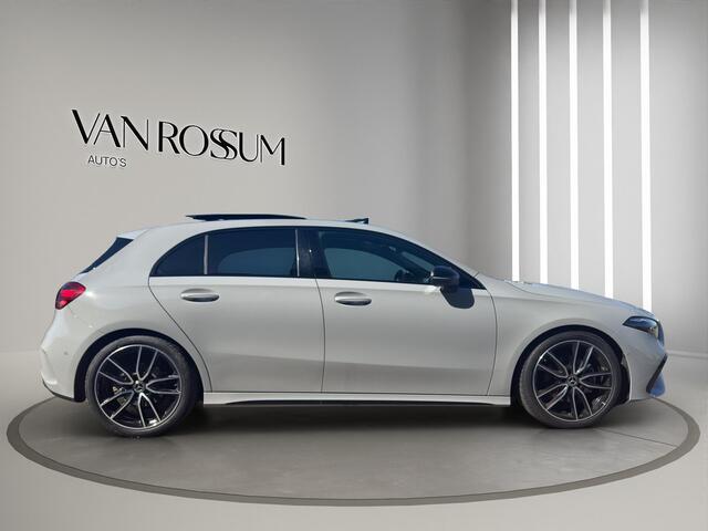 Mercedes-Benz A-KLASSE 180 AMG Line | Pano | Sfeer | Stoelverw. | Camera | Trekhaak Electrisch |