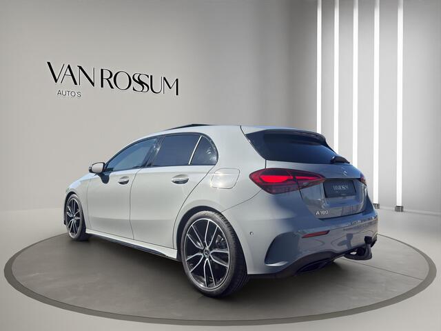 Mercedes-Benz A-KLASSE 180 AMG Line | Pano | Sfeer | Stoelverw. | Camera | Trekhaak Electrisch |