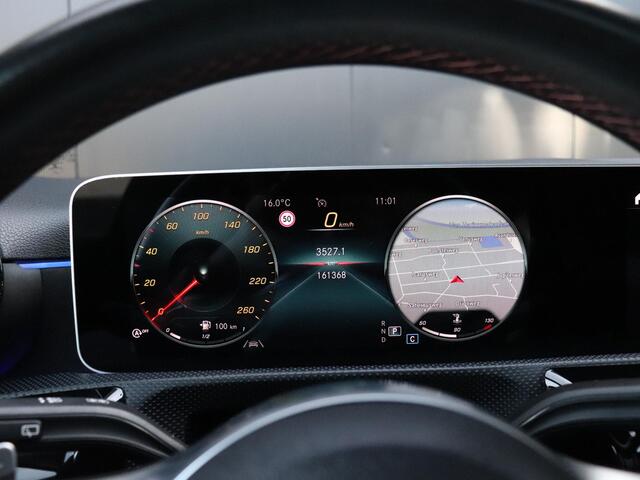 Mercedes-Benz A-KLASSE 200 Premium Plus | AMG LINE | MEMORY | PANO-DAK | CAMERA | STOELVERW. | CRUISE | NAVI |