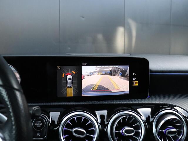 Mercedes-Benz A-KLASSE 200 Premium Plus | AMG LINE | MEMORY | PANO-DAK | CAMERA | STOELVERW. | CRUISE | NAVI |