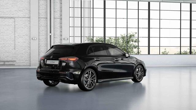 Mercedes-Benz A-KLASSE 250 e Business Solution AMG | AMG Plus Pakket | Night Pakket | Winter Pakket | Panoramadak | Advanced Sound System | 360° Camera | Head-up Display | Dodehoekassistent | MULTIBEAM LED Koplampen | Elektrisch Verstelbare Stoelen + Memory | Stoelverwarming |