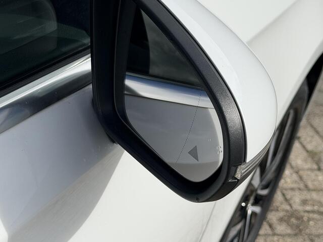 Mercedes-Benz A-KLASSE 250 e Business Line | Rijdt tot 70km volledig elektrisch | Panoramadak | Rijassistentiepakket Plus | Stoelverwarming | Distronic | Achteruitrijcamera |
