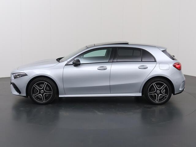 Mercedes-Benz A-KLASSE 250e Business Solution AMG | Panoramaschuifdak | Stoelverwarming | Achteruitrijcamera | MULTIBEAM LED | Nightpakket |