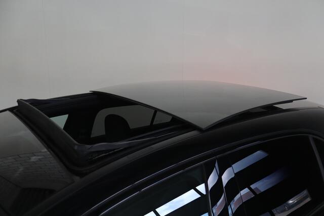 Mercedes-Benz A-KLASSE 180 Business Solution AMG NL-Auto!! Panoramadak I Led verlichting