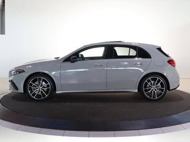 Mercedes-Benz A-KLASSE 250e Business Solution AMG | Panoramaschuifdak | AMG Plus Line | Head up | Nightpakket | 19 inch AMG-velgen |
