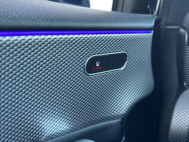 Mercedes-Benz A-KLASSE 160 Business Solution Luxury | Sfeerverlichting | Mbux | Leer | Stoelverwarming