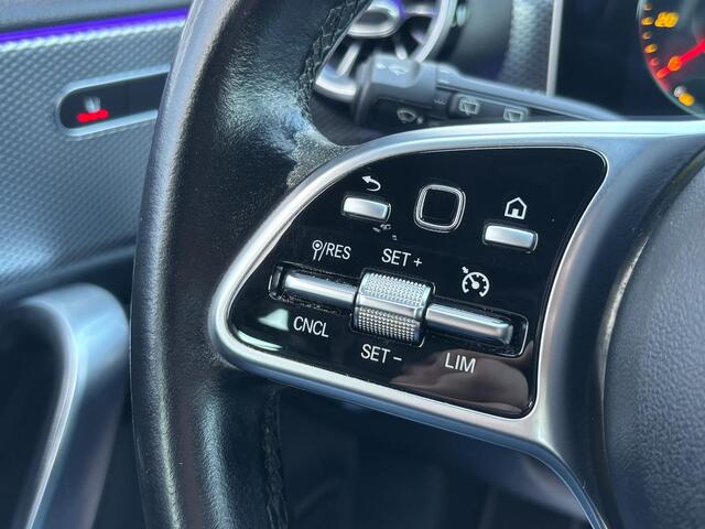 Mercedes-Benz A-KLASSE 160 Business Solution Luxury | Sfeerverlichting | Mbux | Leer | Stoelverwarming