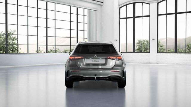 Mercedes-Benz A-KLASSE 250 e Business Solution AMG | AMG Plus Pakket | Night Pakket | Trekhaak | Panoramadak | Burmester Surround Sound | 360° Camera | Head-up Display | Dodehoekassistent | MULTIBEAM LED Koplampen | Elektrisch Verstelbare Stoelen + Memory | Stoelverwarming | Sf