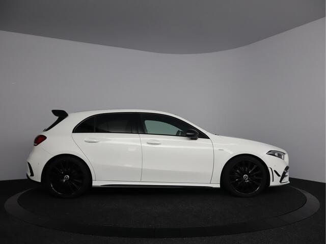 Mercedes-Benz A-KLASSE 180 Business Solution AMG