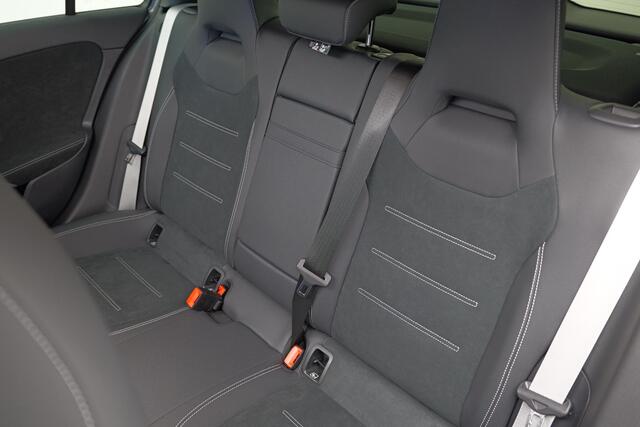 Mercedes-Benz A-KLASSE A250e AMG Line |Pano|Memory|Burmester|HUD|