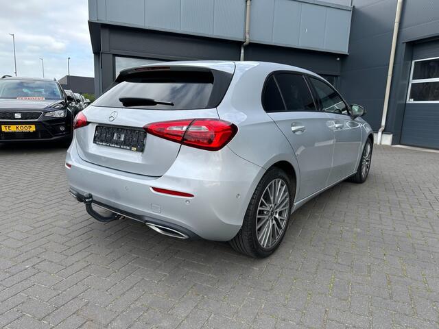Mercedes-Benz A-KLASSE A 180 Business Solution Navi. Trekhaak 136 PK
