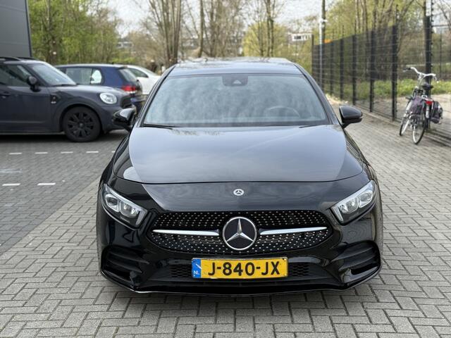 Mercedes-Benz A-KLASSE 200 AMG PANO | XENON | CLIMA | CRUISE | LANE | Carplay | VOL