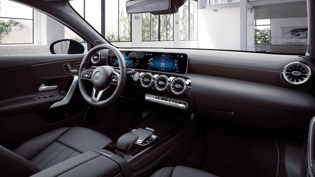 Mercedes-Benz A-KLASSE 250 4MATIC Premium Plus | Burmester | Panoramadak | Leer pakket | Memory | Headup | Stoelventilatie | Sfeerverlichting | 360 graden camera |