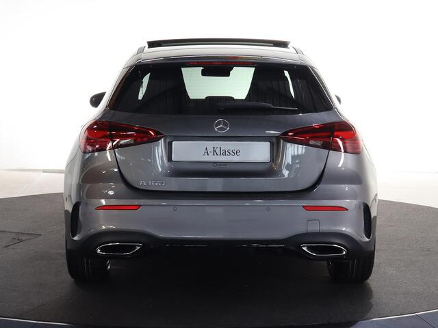 Mercedes-Benz A-KLASSE 180 Business Solution AMG | Panoramaschuifdak | Stoelverwarming | Achteruitrijcamera | MULTIBEAM LED | Night |