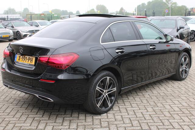 Mercedes-Benz A-KLASSE 250e AUT8 Luxury Line PANORAMADAK BURMESTER SFEER 360-CAMERA TREKHAAK