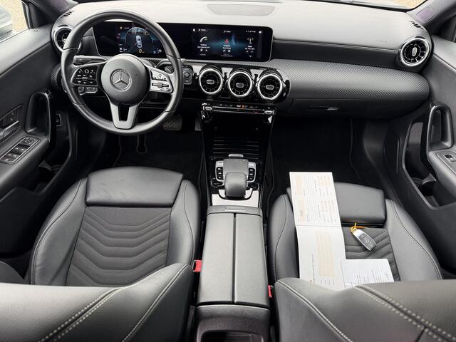 Mercedes-Benz A-KLASSE 200 Business Solution Carplay/Cam/Halfleer/Navi