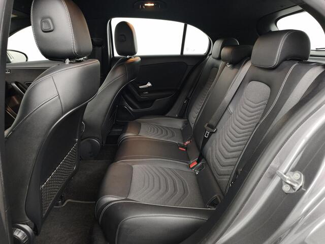 Mercedes-Benz A-KLASSE 250 e | Camera | Navigatie | Stoelverwarming