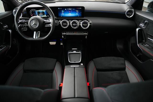 Mercedes-Benz A-KLASSE 250 e Business Solution AMG-Sportpakket / Matrix-HD/ Adapt.Cruise/ HUD/ 360-Camera/ Amb-Verl/ Memory/ Stoeverw./ 18''LMV