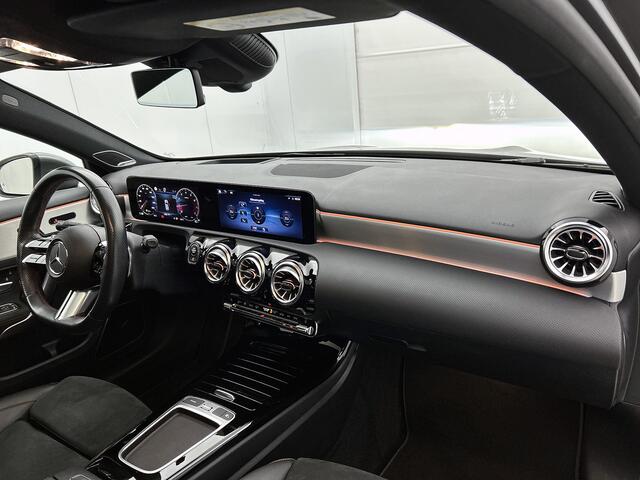Mercedes-Benz A-KLASSE 180 AMG Line | AMG-Line interieur | AMG-Line Exterieur | 360 Camera | Memory Seats | Panorama Schuifdak | Sfeerverlichting | Inclusief 24 maanden MB Certified garantie voor Europa.