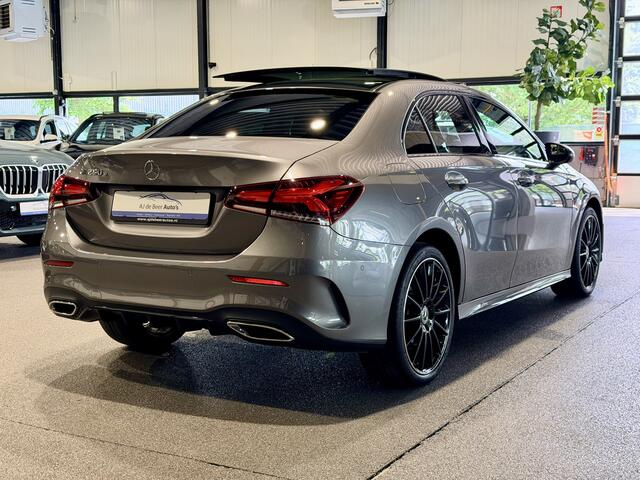 Mercedes-Benz A-KLASSE 250 e AMG Line LED | Panorama | Stoelverwarming Navigatie | CarPlay/Android